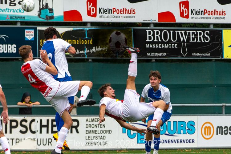 Flevo Boys knokt zich in slotfase naar 3-3 tegen WHC