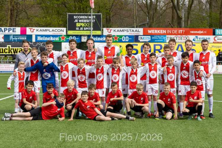 JO11-1 en JO12-2 deden mee aan de Grote Clubactie