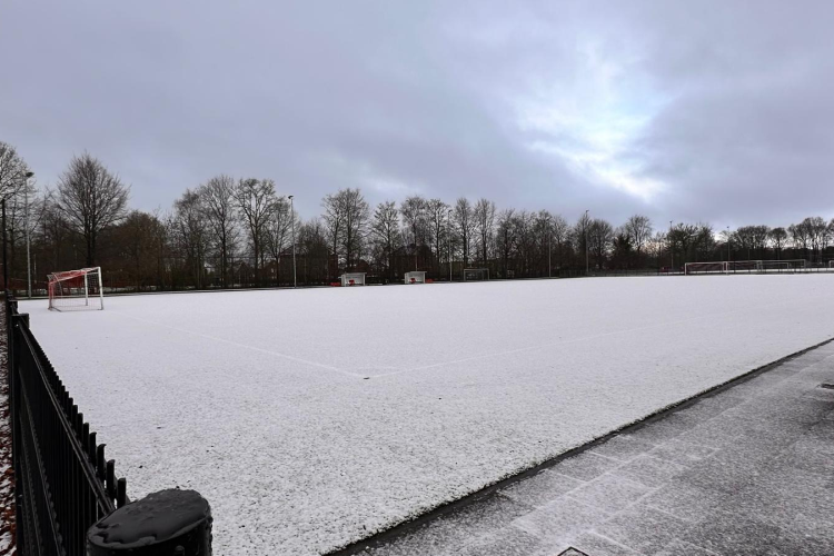 Vanwege de sneeuwval zijn de trainingen afgelast.
