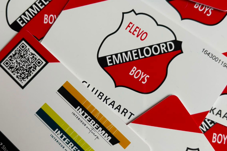 Clubkaarten voor onze nieuwe leden